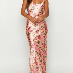 Beginning Boutique Renesmee Dress 🌼